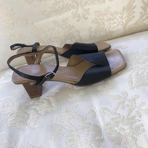 Lea Foscati Black Leather Sandals Heels SZ 38 - Picture 2 of 6